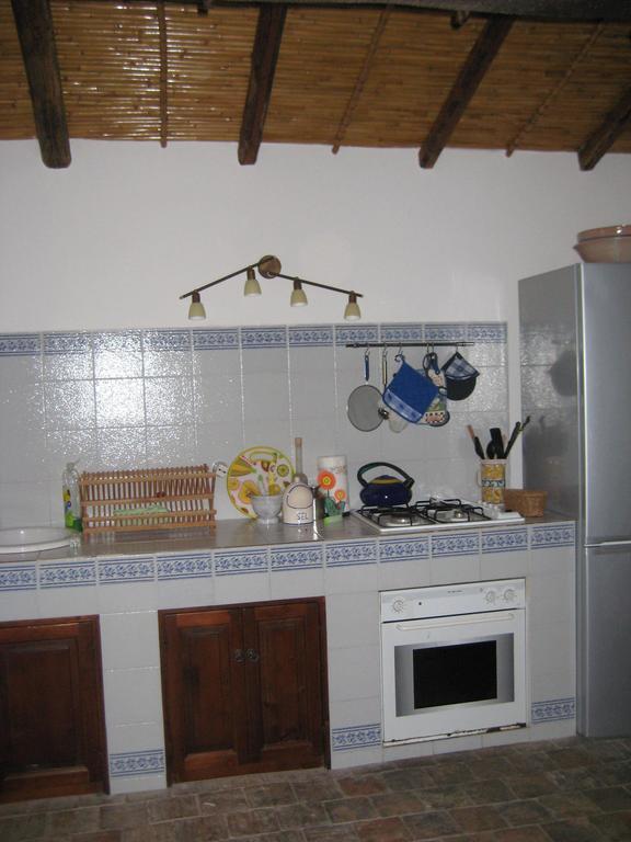 La Casa Del Cavaliere Villa Santa Maria di Licodia Ruang foto